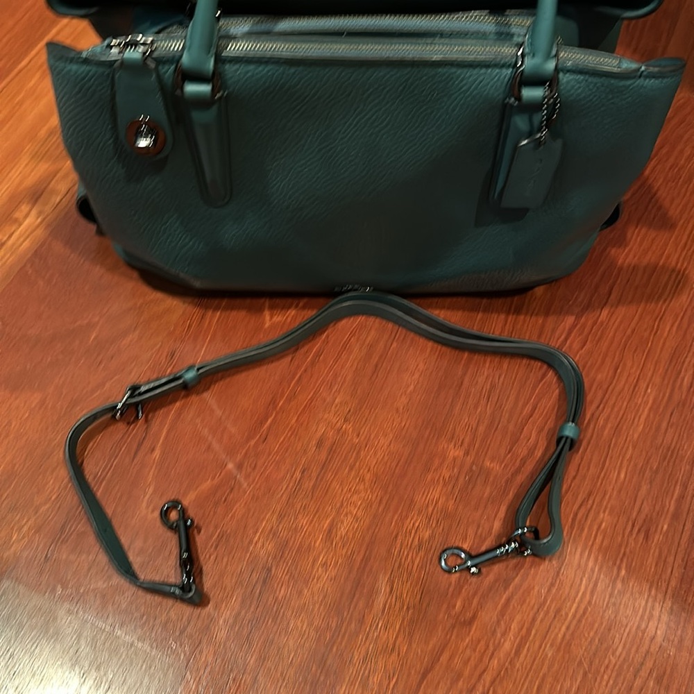 Coach Handbag - Picture 6 of 6